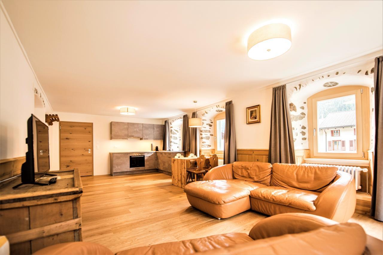 Müstair Hotel Muensterhof מראה חיצוני תמונה